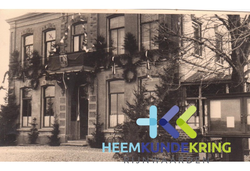 02 gemeentehuis Lobith Oranjefeest